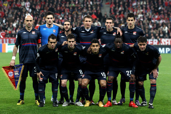 报价超十亿英镑，英媒：派拉蒙获得四年在英国的欧冠转播权（英媒：派拉蒙以超10亿英镑竞得英国欧冠四年转播权）