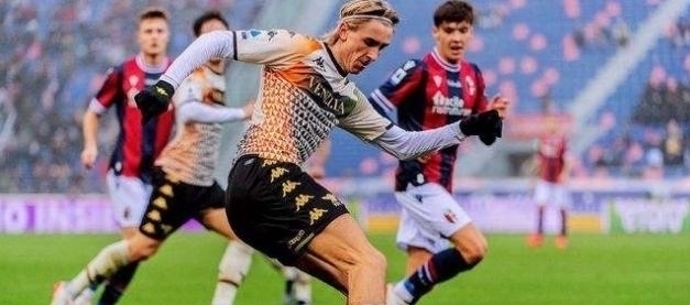 中超球队2025亚冠总结：申花海港蓉城排名积分榜后三位，国安垫底（2025亚冠中超表现：申花、海港、蓉城包揽倒数三名，国安垫底收官）