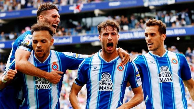 德罗西取热那亚生涯首胜，率队时隔239天再次意甲主场赢球（德罗西生涯首次击败热那亚，率队时隔239天再度收获意甲主场胜利）