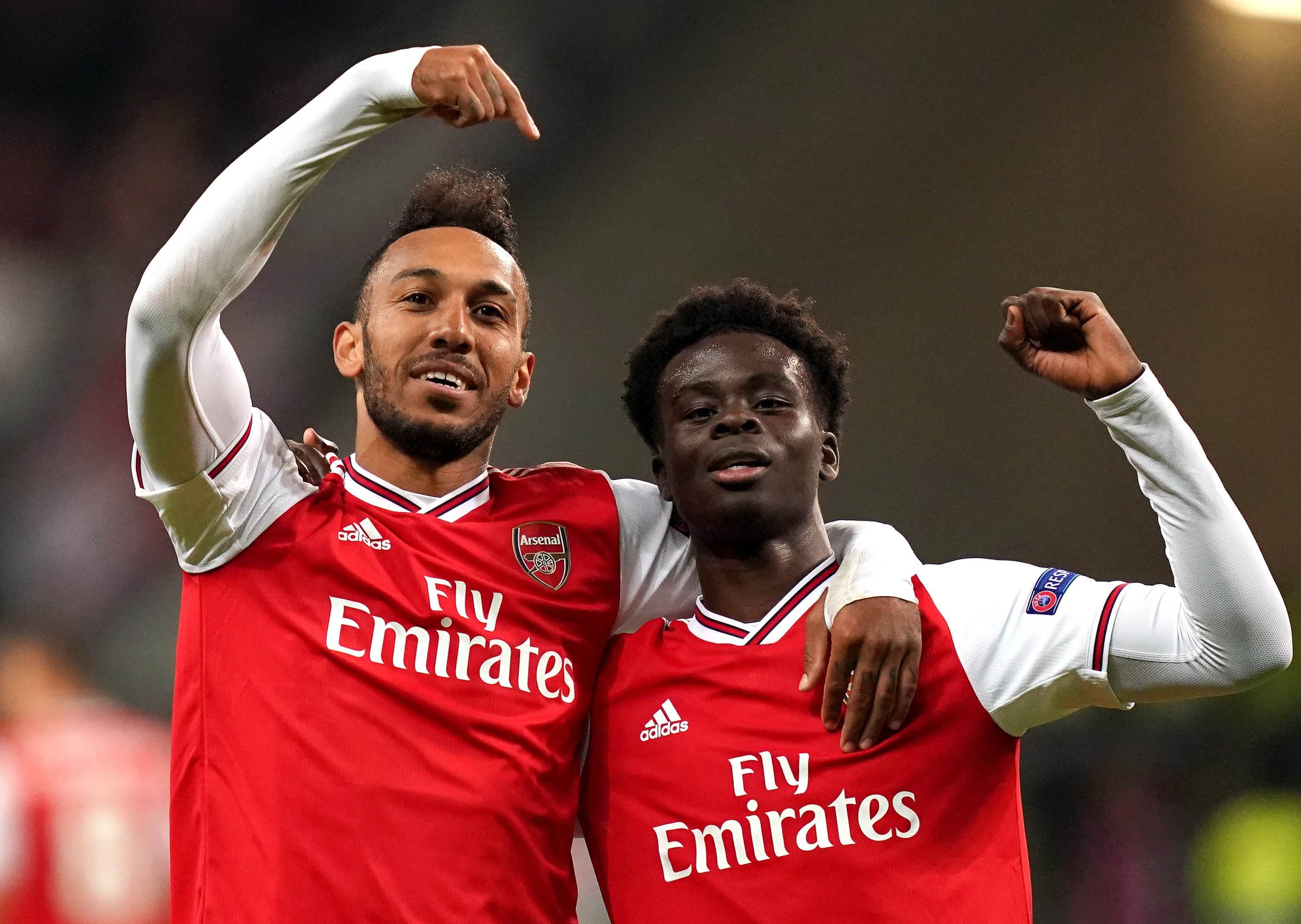 记者：若国足明年热身没惨案或大事故，邵佳一至少干到亚洲杯结束（记者：若国足明年热身赛无惨案或重大意外，邵佳一至少留任至亚洲杯结束）