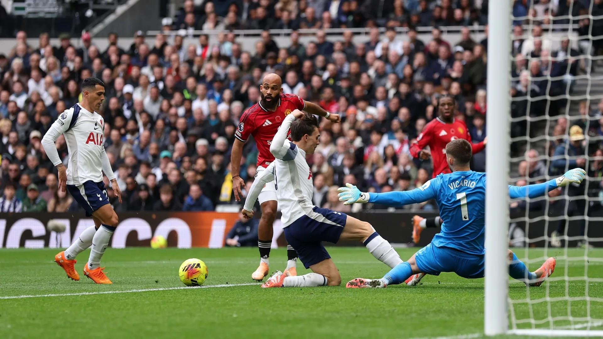 沪媒谈海港亚冠失利：能上的都上了，用尽全力仍是一声叹息（沪媒评海港亚冠出局：尽遣主力拼到极限，终究只余一声叹息）