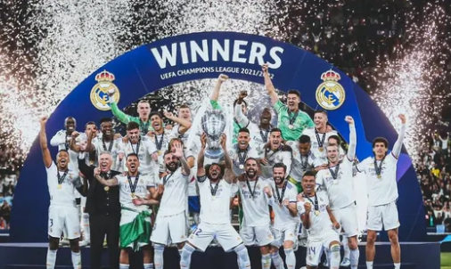 东契奇本赛季首节和上半场得分，均创下96-97赛季以来新高（东契奇本季首节与上半场得分双双创下自96-97赛季以来新高）